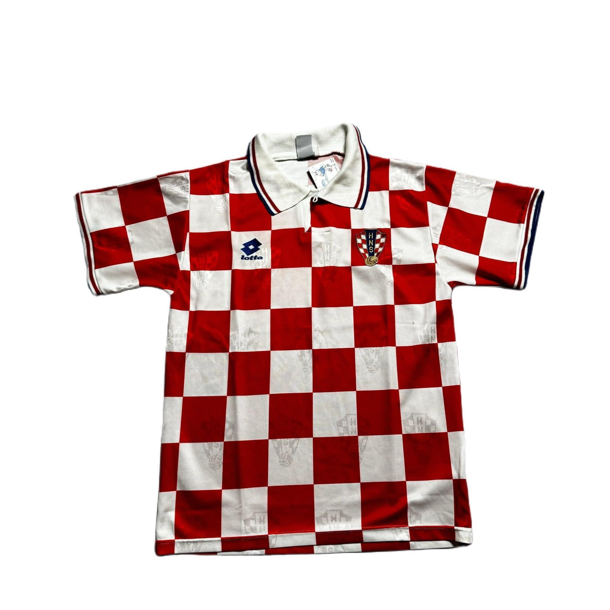 1996 - 98 Croatia Home Shirt - M