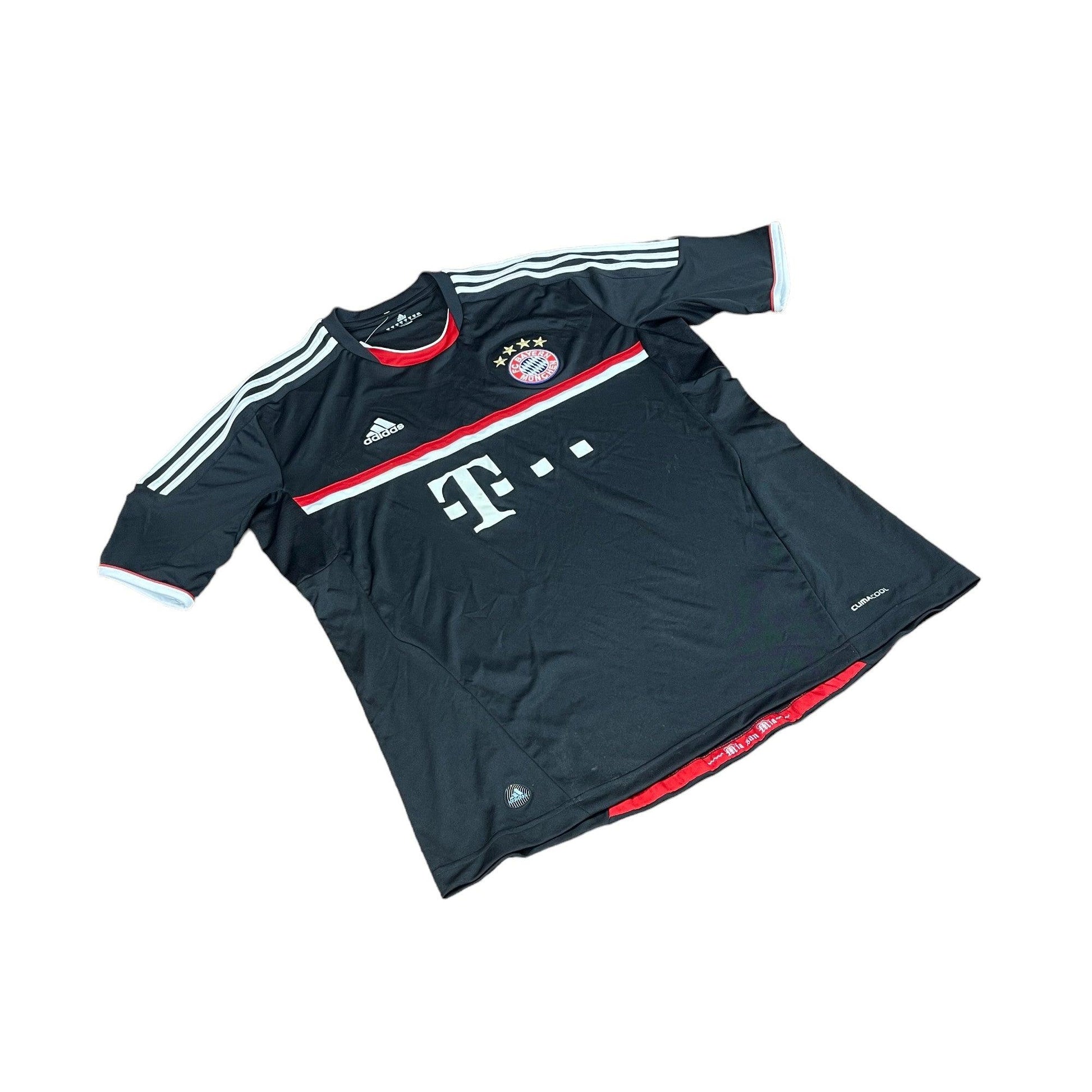 2011-12 Black Adidas Bayern Munich Tee - Extra Large - The Streetwear Studio