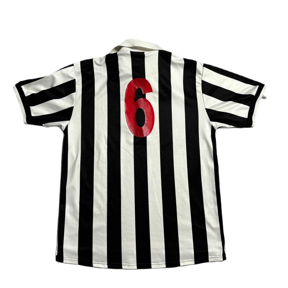 1998 - 99 Juventus Home Shirt - L