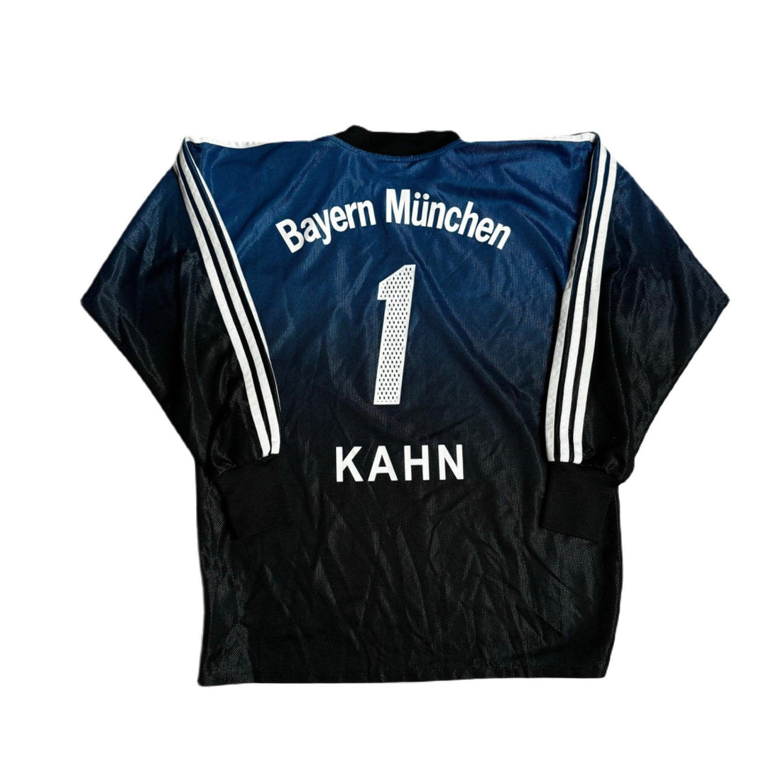 2002 - 03 Bayern Munich Goalkeeper 'Khan' Shirt - M