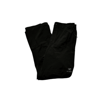 Black Arc’Teryx Bottoms - XXL