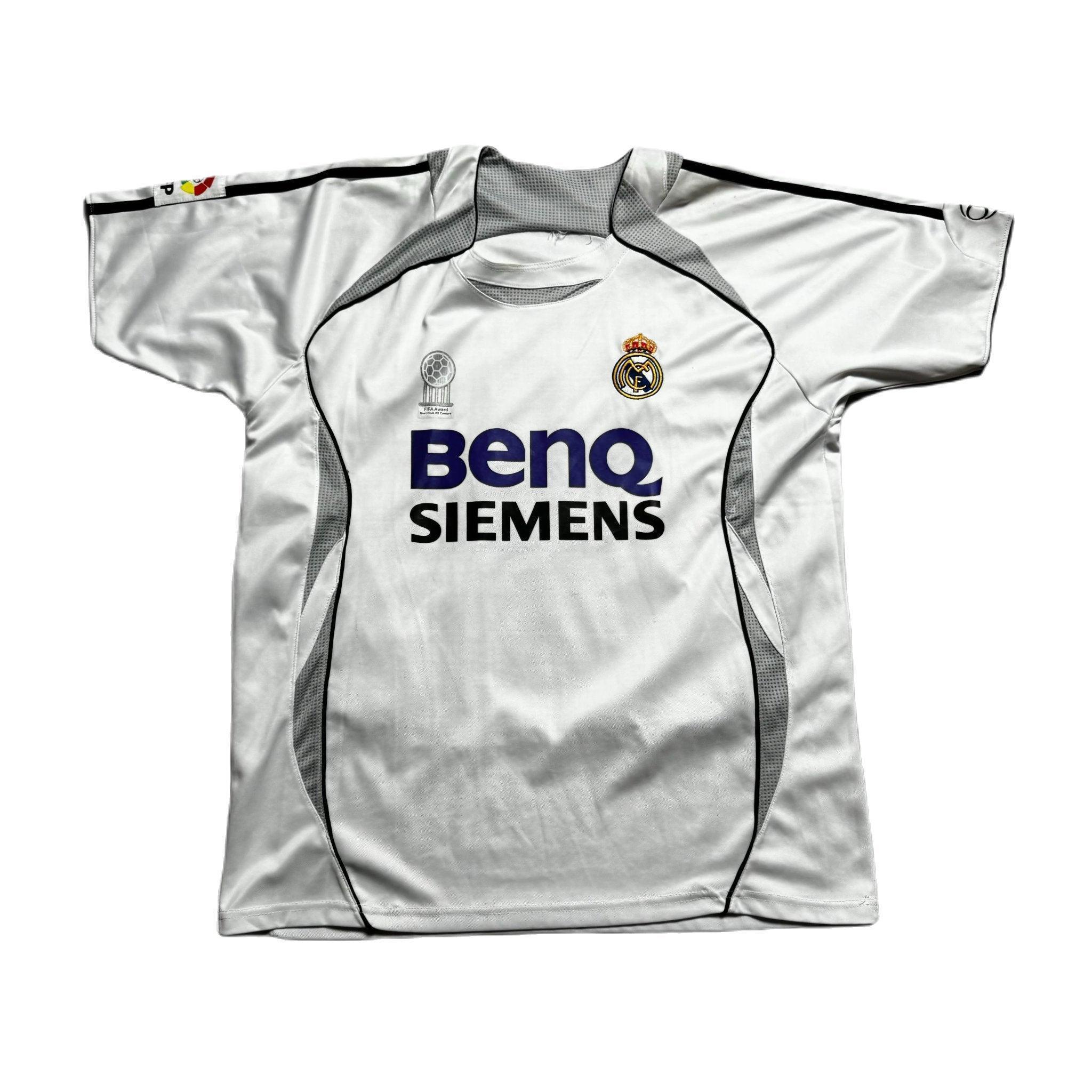 2006 - 07 Real Madrid Home ‘Robinho’ Shirt - XL