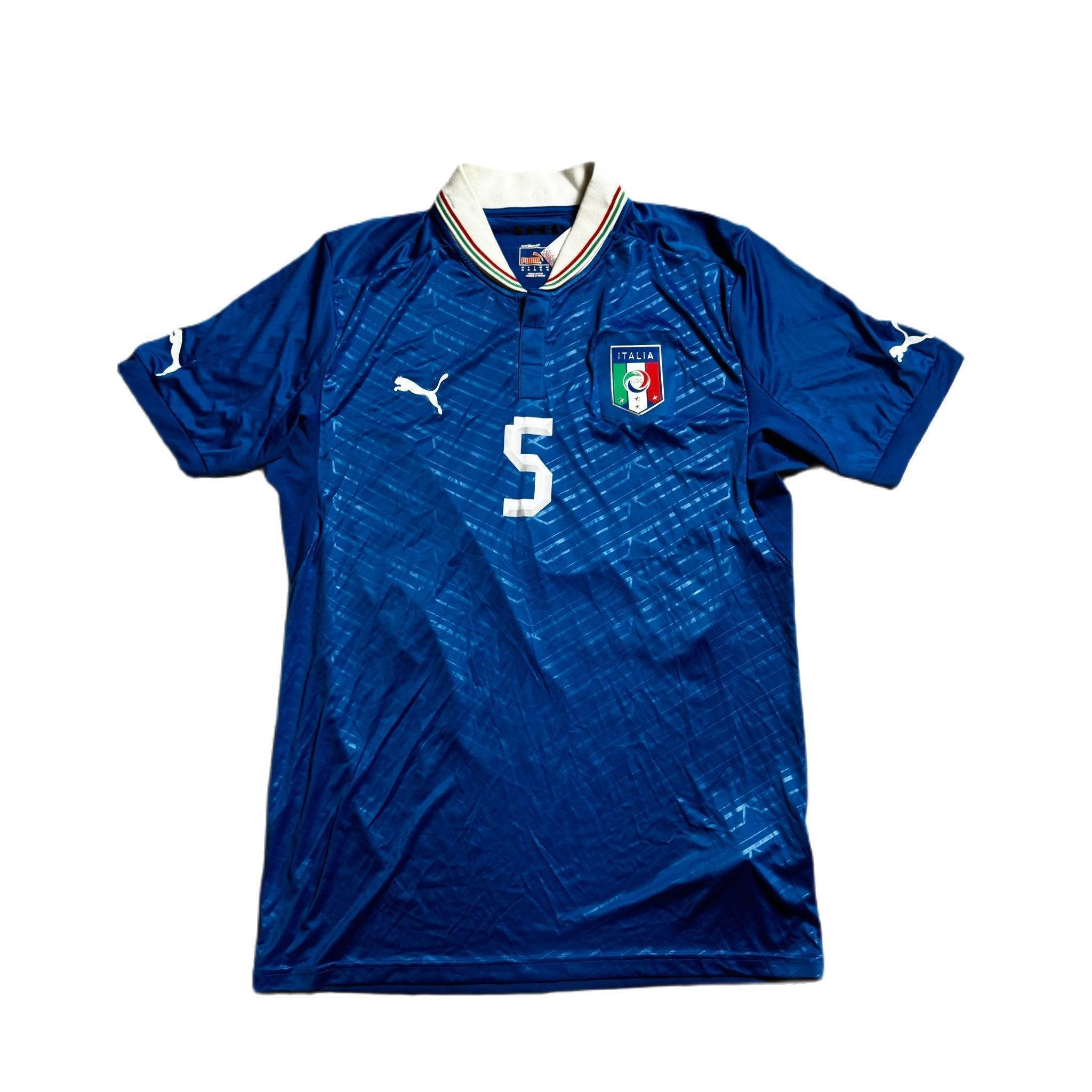 2011 - 12 Italy Home Shirt - XL