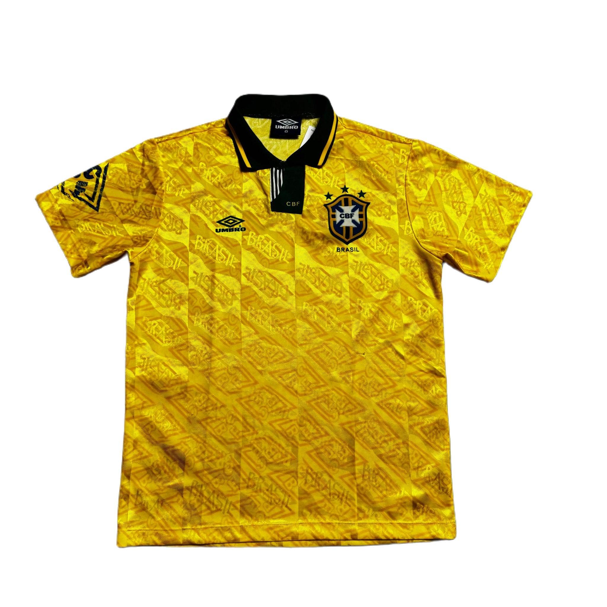 1991 - 93 Brazil Home Shirt - M