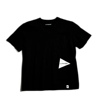 Black And Wander Tee - S