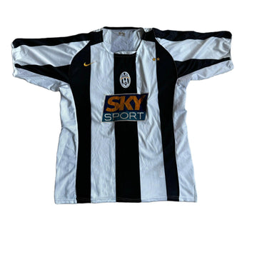 2004 - 05 Juventus Home Shirt - M