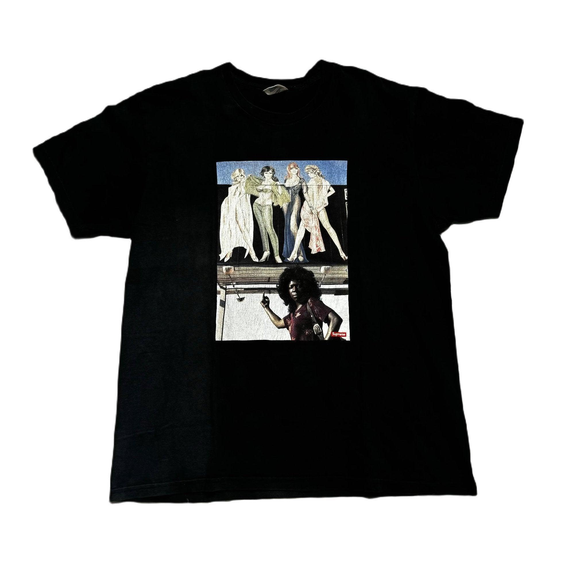 Black Supreme Tee - L