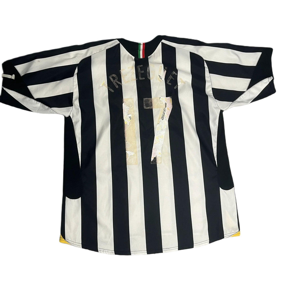 2005 - 06 Juventus Home Shirt - XL