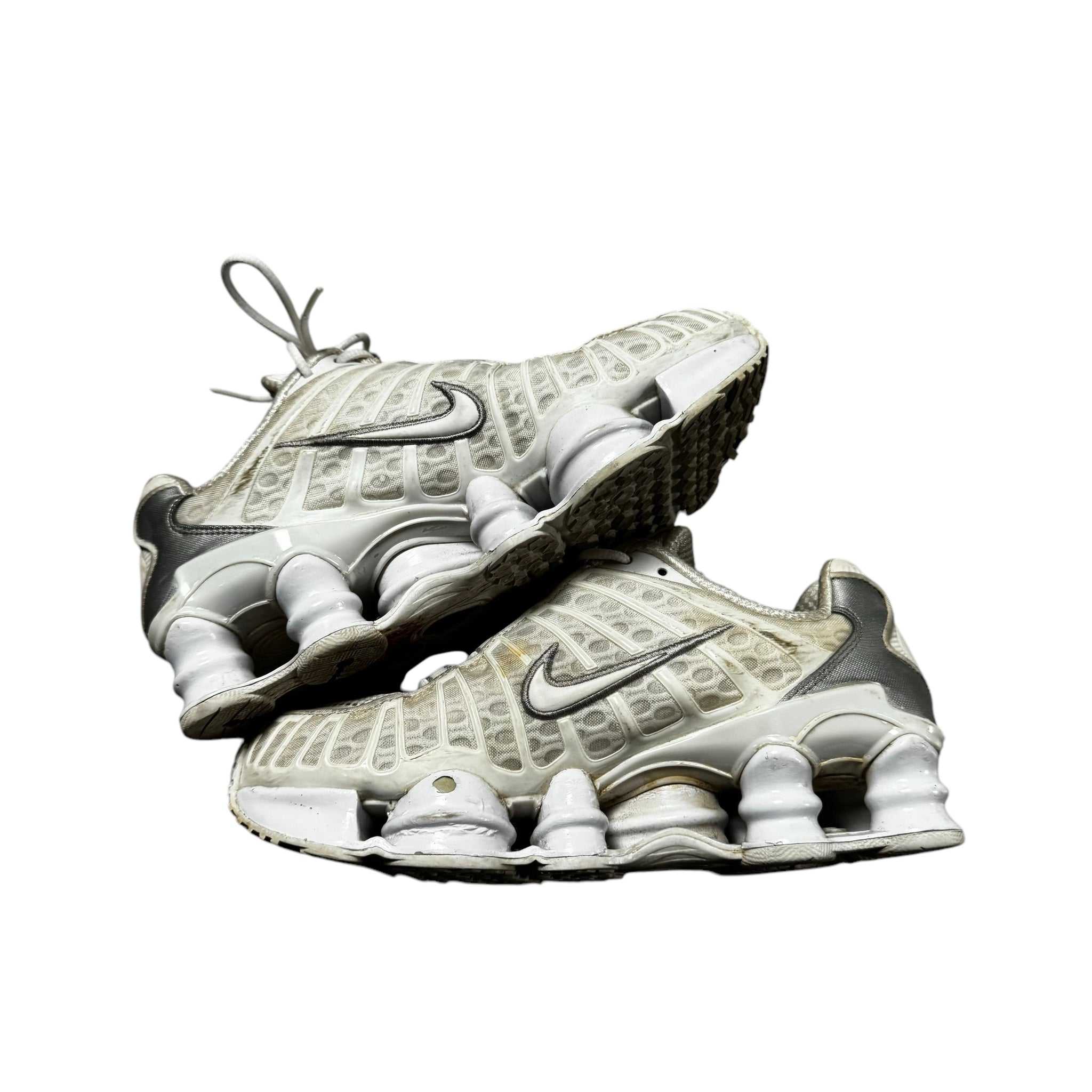 White Nike Shox - UK 4.5