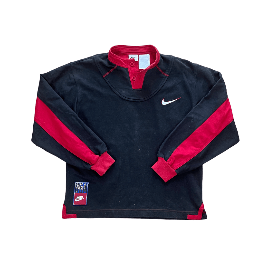 Women’s Vintage 90s Black + Red Nike Sweatshirt - Large - The Streetwear Studio